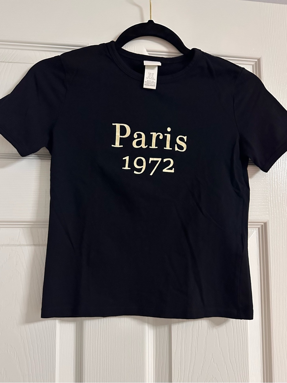 H&M Black 'Paris 1972' Short Sleeve Tee